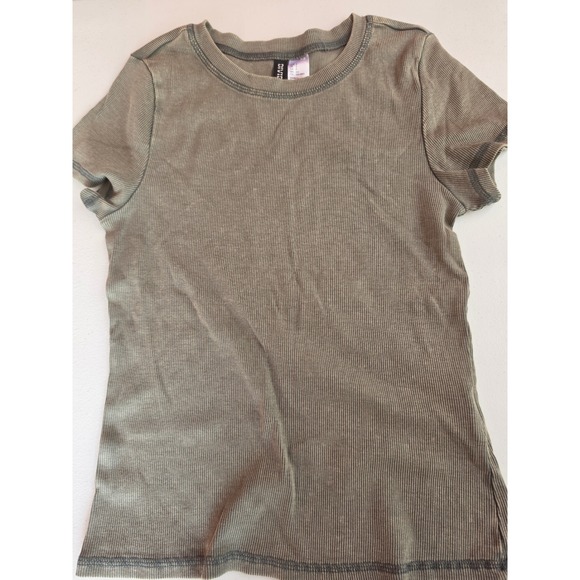 H&M Tops - HM Divided Ribbed Short Sleeve T-Shirt Faded Olive Green Khaki Crew Neck Small